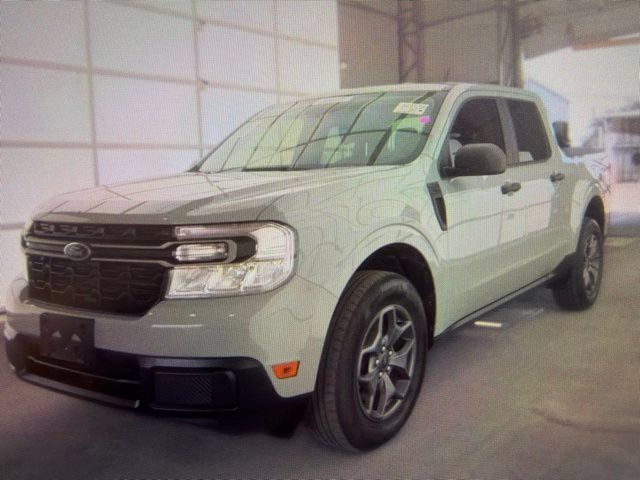 Used 2024 Ford Maverick XL FWD image 2