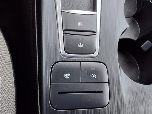 Used 2022 Ford Escape SE w/ Convenience Package image 20