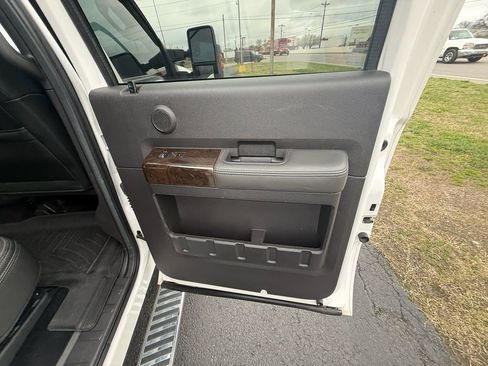 Used 2016 Ford F350 Platinum image 20