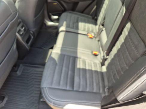 New 2025 Mitsubishi Outlander SE image 98