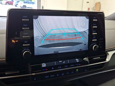 Certified 2023 Toyota Sienna XSE w/ XSE Plus Package AWD/4WD image 15