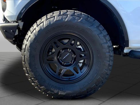 Certified 2022 Ford Bronco 4-Door AWD/4WD image 10