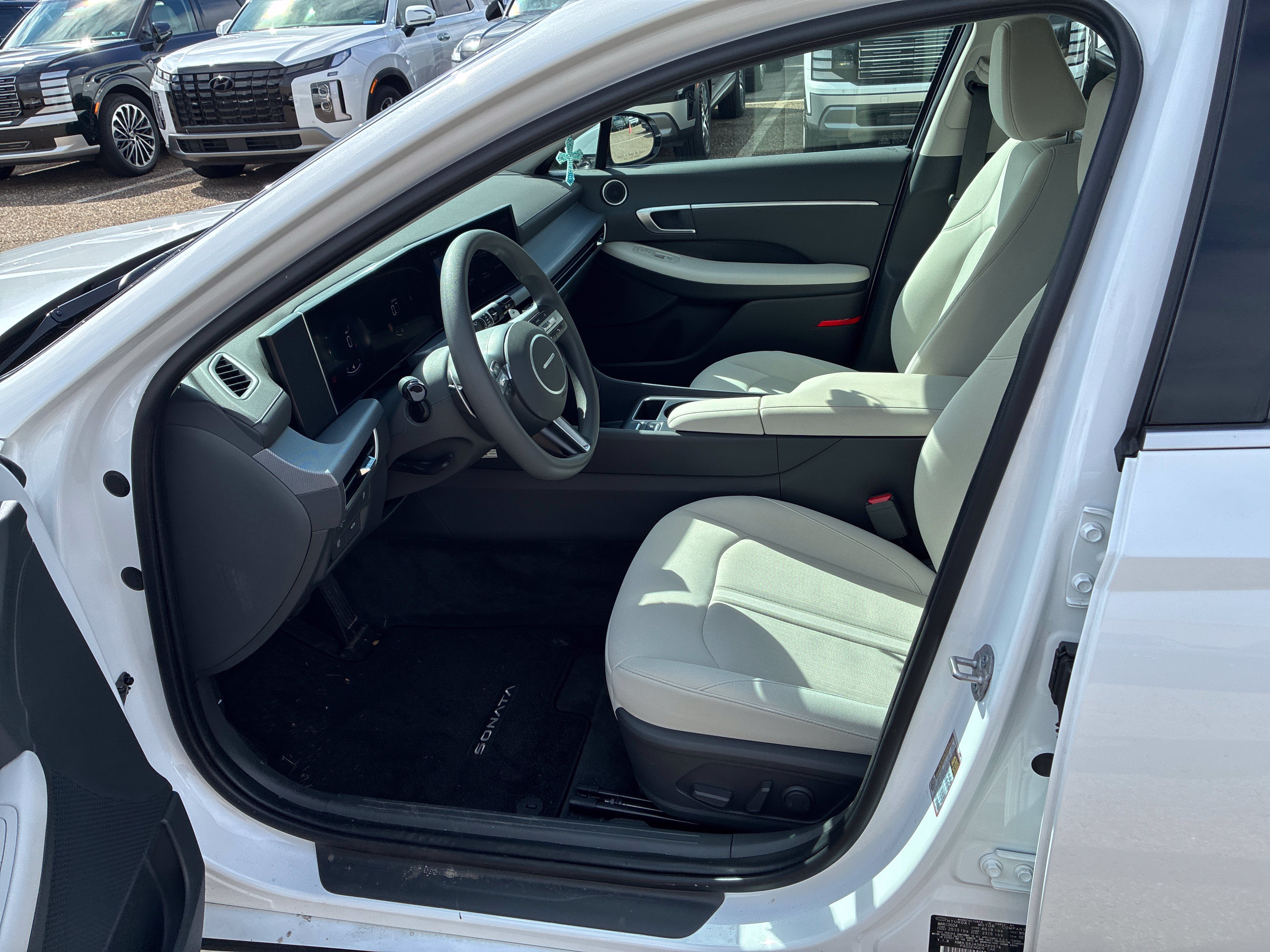 Used 2024 Hyundai Sonata SEL AWD/4WD image 7