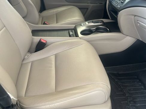 Used 2021 Honda Pilot EX-L image 17