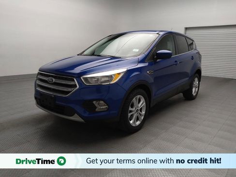 Used 2017 Ford Escape SE FWD image 1