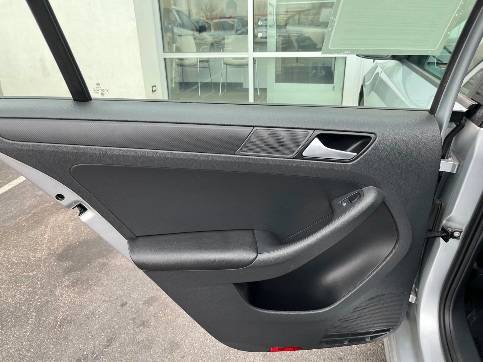 Used 2014 Volkswagen Jetta S FWD image 41
