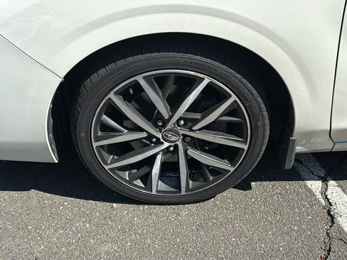 Certified 2024 Subaru Impreza 2.0i Sport AWD/4WD image 9