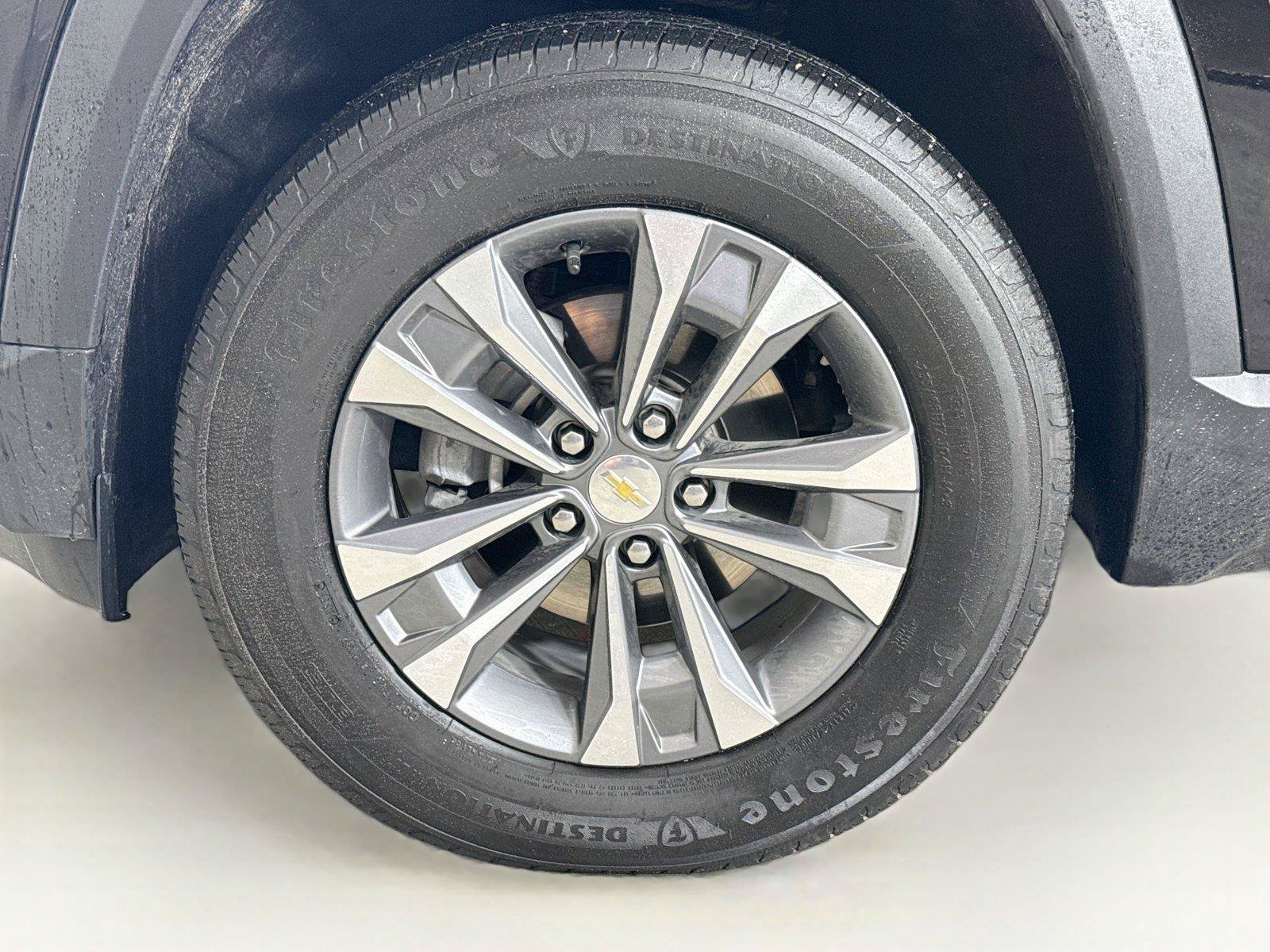 Used 2026 Chevrolet Equinox LT FWD image 19