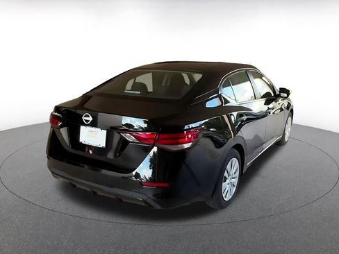 Used 2025 Nissan Sentra S image 14