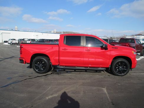 Certified 2023 Chevrolet Silverado 1500 RST image 4