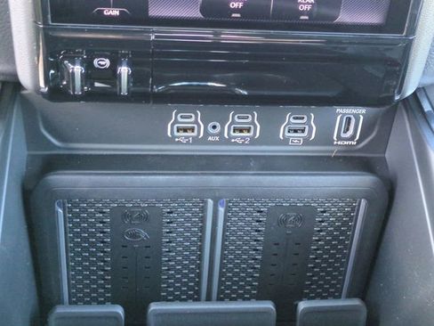 New 2026 RAM 1500 Laramie AWD/4WD image 23