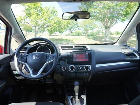 Used 2016 Honda Fit EX image 28