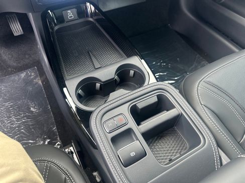 New 2025 Ford Mustang Mach-E Premium image 27