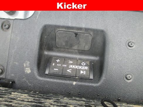 Used 2021 GMC Sierra 1500 AT4 w/ AT4 Premium Package AWD/4WD image 19