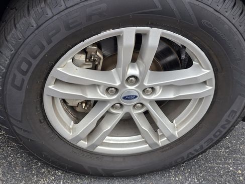 Used 2023 Ford Explorer 4WD image 19