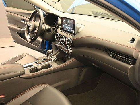 Used 2024 Nissan Sentra SR w/ SR Premium Package FWD image 26