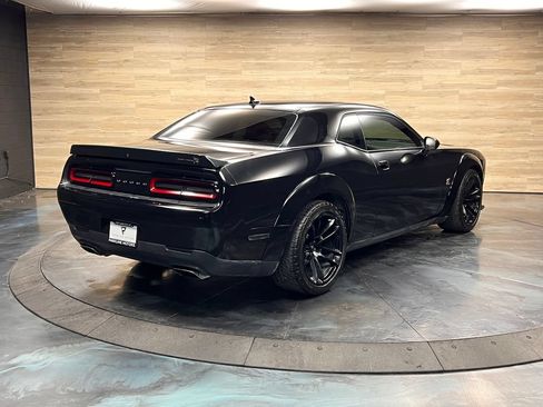 Used 2022 Dodge Challenger R/T Scat Pack RWD image 29