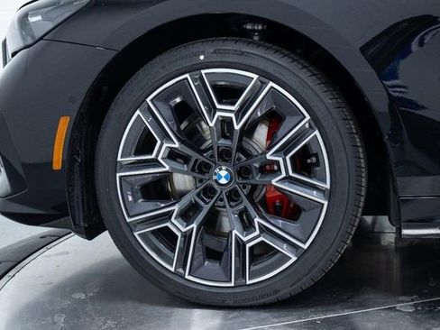 New 2026 BMW 530i xDrive w/ M Sport Package image 26