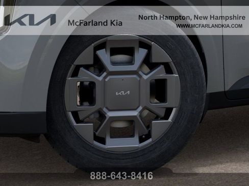 New 2026 Kia Carnival EX image 10