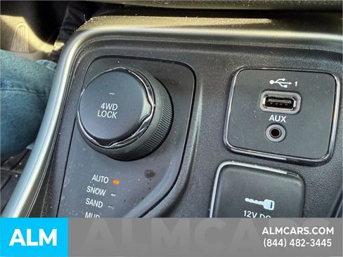 Used 2021 Jeep Compass 80th Special Edition image 18