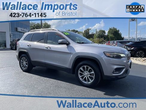 Used 2020 Jeep Cherokee Latitude Plus image 1