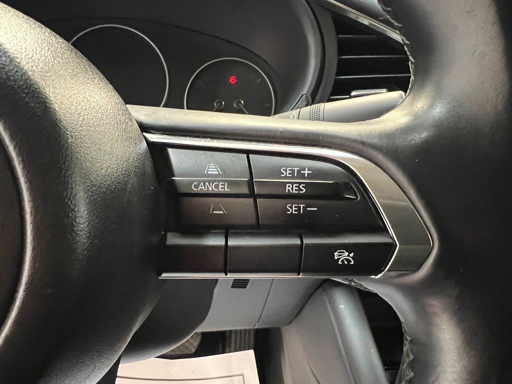 Used 2025 MAZDA MAZDA3 s FWD image 21