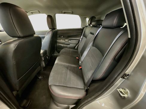 Used 2024 Mitsubishi Outlander Sport AWD image 28