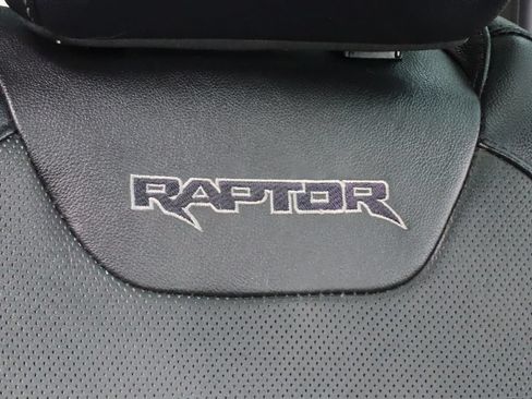 Used 2018 Ford F150 Raptor w/ Equipment Group 802A Luxury AWD/4WD image 24