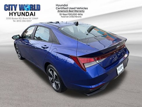 Used 2023 Hyundai Elantra SEL w/ Convenience Package FWD image 3