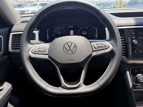 Used 2023 Volkswagen Atlas SE FWD image 11