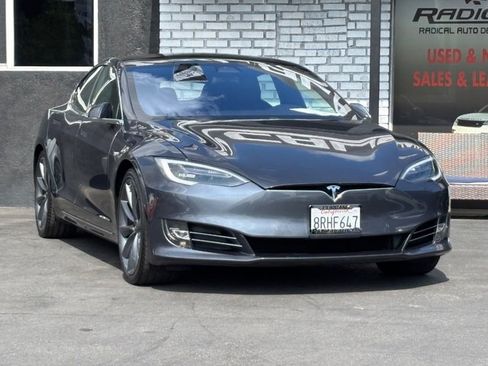 Used 2018 Tesla Model S 75D image 3
