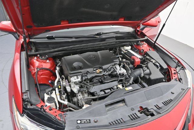Used 2019 Toyota Camry XSE FWD image 28