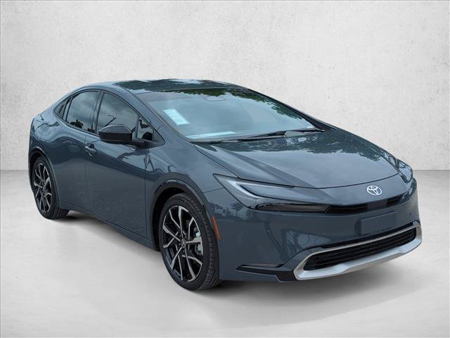 New 2026 Toyota Prius Plug-In Hybrid FWD image 3