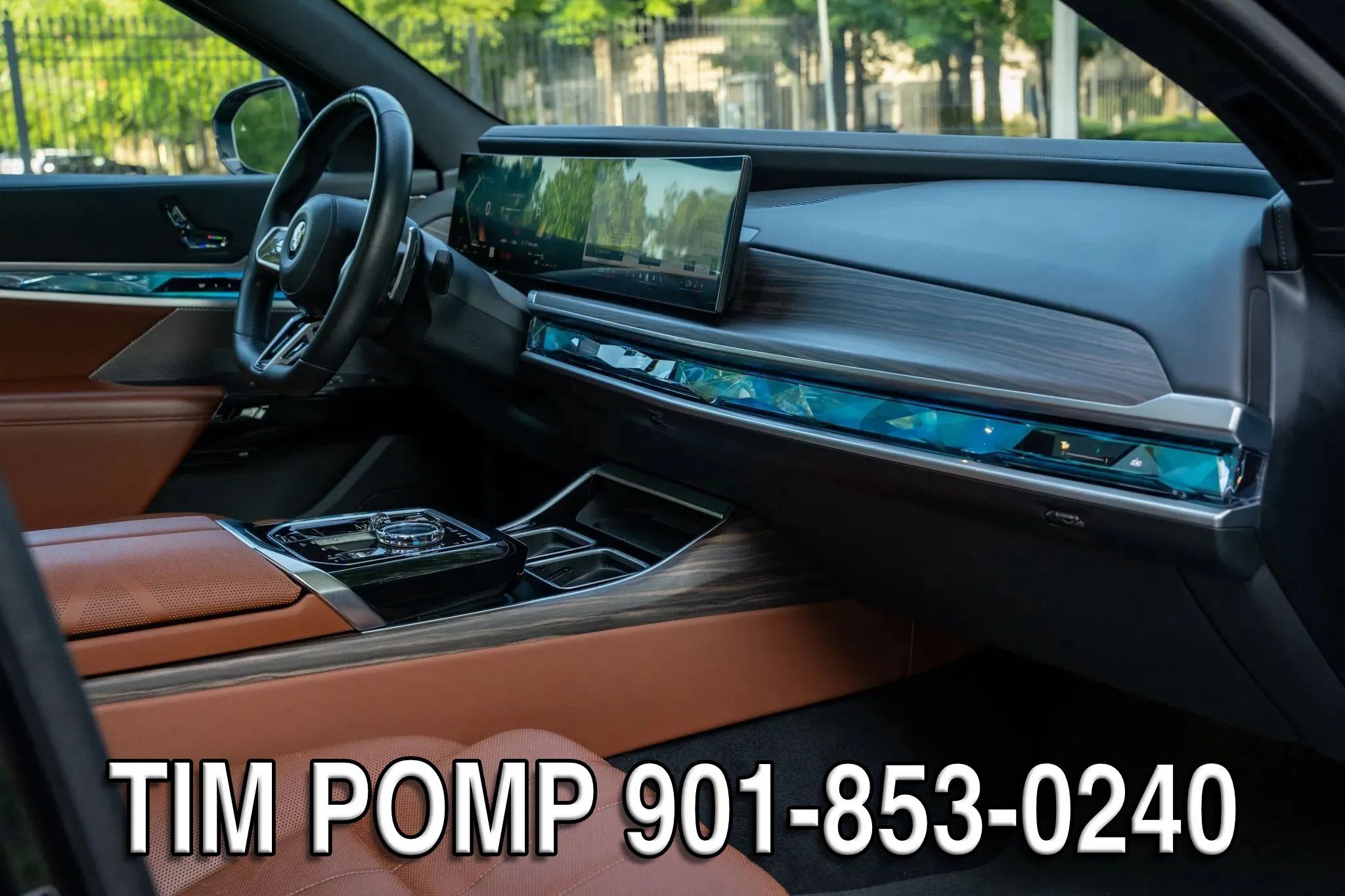 Used 2023 BMW 760i xDrive AWD/4WD image 16