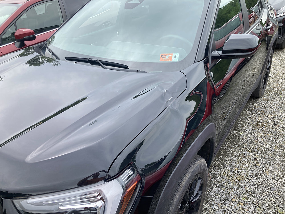 Used 2025 GMC Terrain Elevation w/ Elevation Premium Package AWD/4WD image 7