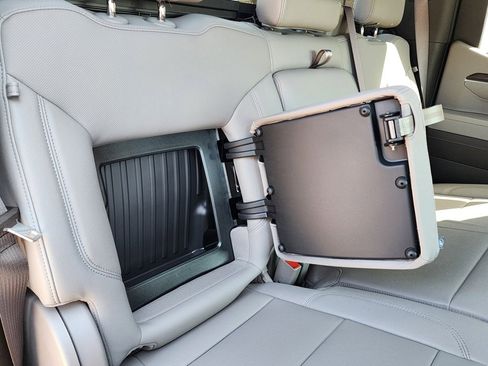 New 2026 GMC Sierra 1500 SLT w/ SLT Premium Plus Package image 45