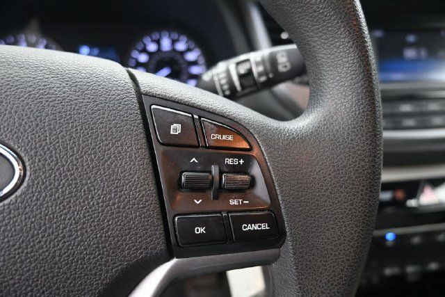 Used 2017 Hyundai Tucson SE w/ SE Popular Package 02 AWD/4WD image 17