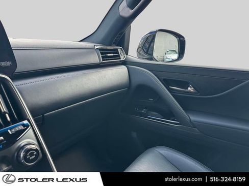 Used 2023 Lexus LX 600 4WD w/ Appearance Package image 32
