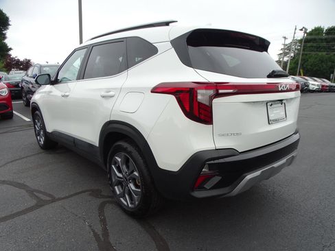 Used 2024 Kia Seltos S image 4