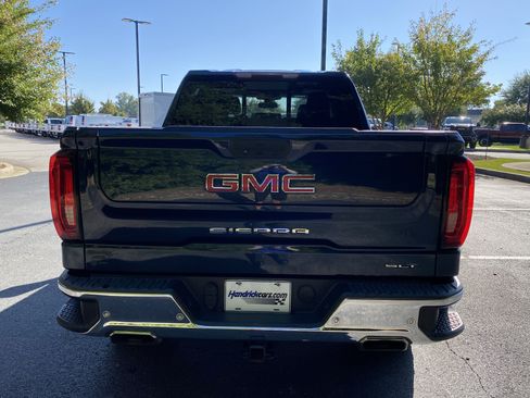 Used 2020 GMC Sierra 1500 SLT w/ SLT Premium Plus Package AWD/4WD image 8
