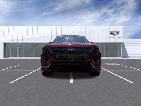 Certified 2026 Cadillac Vistiq Platinum w/ LPO, Floor Liner Package AWD/4WD image 7