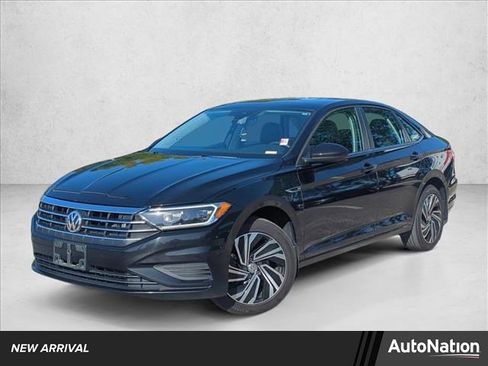 Used 2021 Volkswagen Jetta SEL image 1