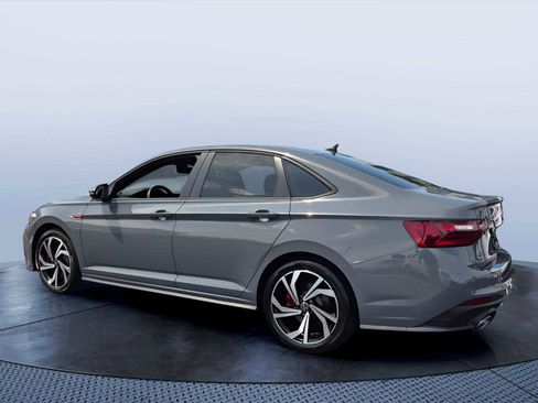 Used 2024 Volkswagen Jetta GLI Autobahn FWD image 4