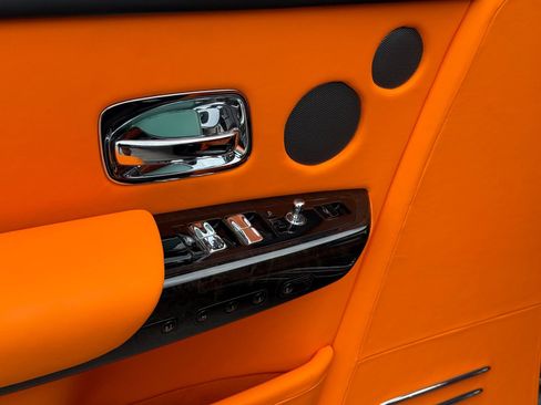 Used 2021 Rolls-Royce Phantom Extended Wheelbase image 14