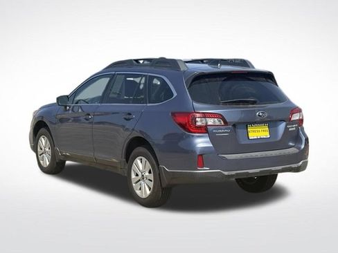 Used 2017 Subaru Outback 2.5i Premium AWD/4WD image 6