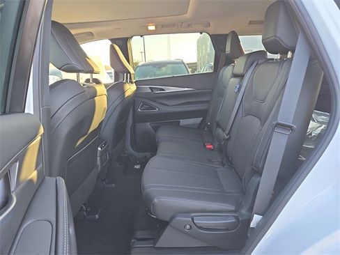 New 2026 INFINITI QX60 Luxe w/ Cargo Package image 15