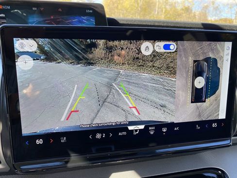 New 2025 Ford Expedition Max Active image 11