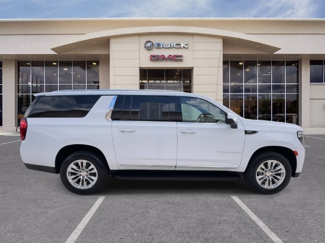 Certified 2024 GMC Yukon XL SLT RWD image 16