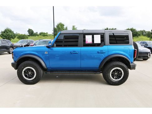 Used 2024 Ford Bronco Outer Banks w/ Sasquatch Package AWD/4WD image 5