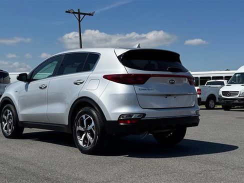 Used 2020 Kia Sportage LX w/ LX Popular Package image 10
